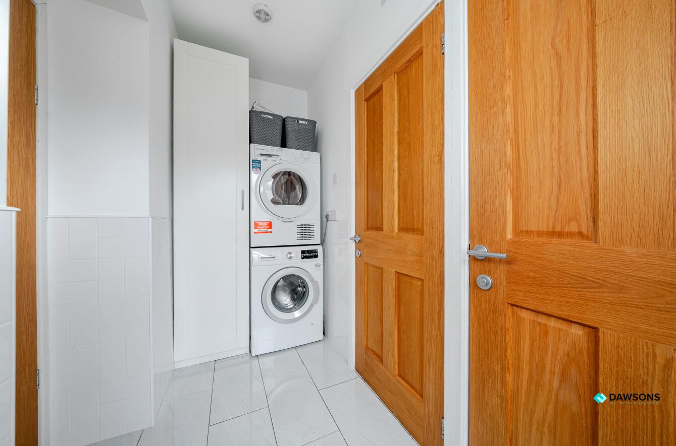 Llandafen Road, Llanelli, SA14 9BD